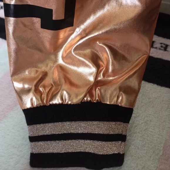 PINK ** 2016 Fashion Show Limited Edition** Bomber Style jacket- only 100 made!! - Picture 9 of 9